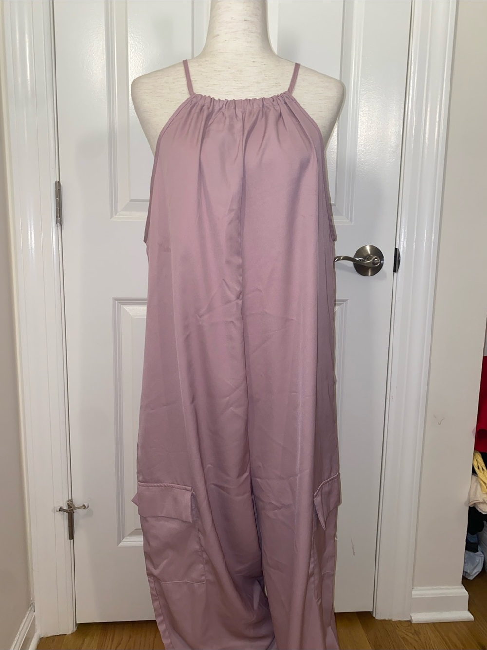 Cupshe Mauve Halter Wide-Leg Jumpsuit size L NWT - Picture 3 of 8